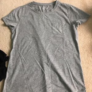 Silver foil Vineyard Vines T-shirt